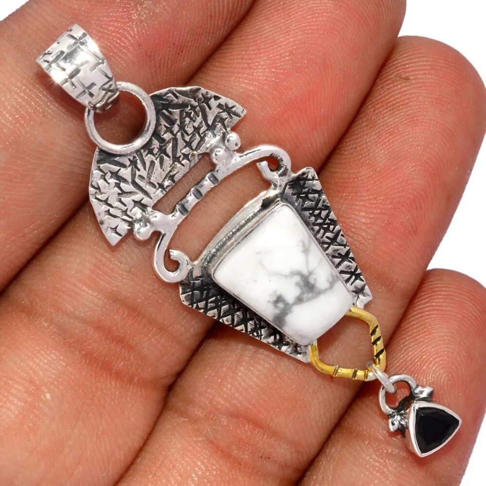 925 Sterling Silver Gold Two Tone White Howlite Black Onyx Boho Pendant Jewelry